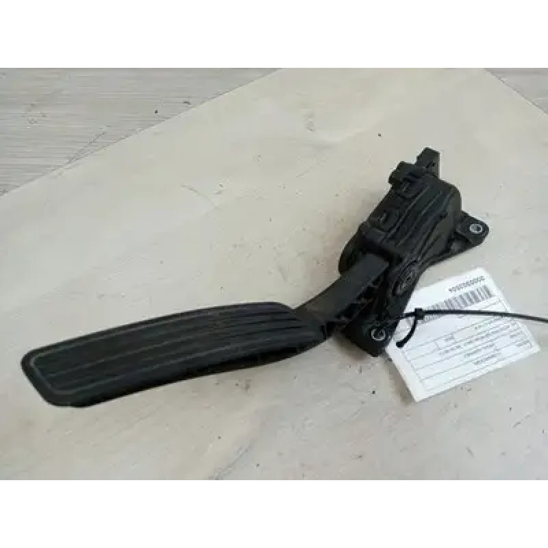 HOLDEN COMMODORE PEDAL ASSEMBLY VE, ACCELERATOR PEDAL ONLY,  08/06-05/13 2008