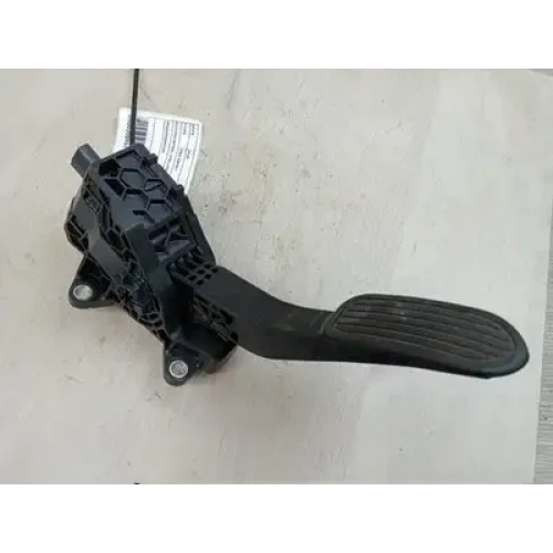TOYOTA HILUX PEDAL ASSEMBLY ACCELERATOR PEDAL, PETROL/DIESEL, 06/20- 2023