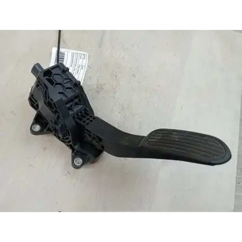 TOYOTA HILUX PEDAL ASSEMBLY ACCELERATOR PEDAL, PETROL/DIESEL, 06/20- 2023