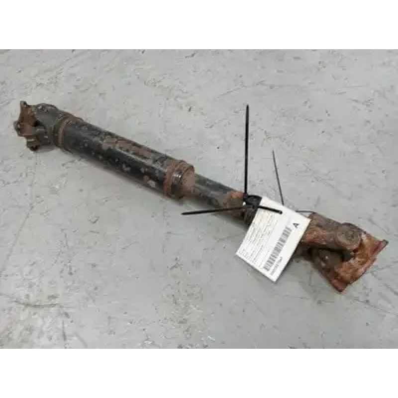 TOYOTA LANDCRUISER FRONT PROP SHAFT 100 SERIES, 4.2, 1HD-FTE, DIESEL, MANUAL T/M TOYOTA LANDCRUISER FRONT PROP SHAFT 100 SERIES, 4.2, 1HD-FTE, DIESEL, MANUAL T/M