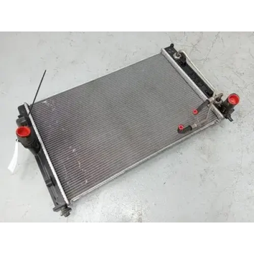 HOLDEN COMMODORE RADIATOR AUTO, V6, VZ, 08/04-09/07 2005 HOLDEN COMMODORE RADIATOR AUTO, V6, VZ, 08/04-09/07 2005