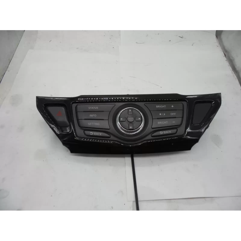 NISSAN PATHFINDER STEREO/HEAD UNIT DASH RADIO CONTROL PANEL/CONTROL UNIT, UPPER,