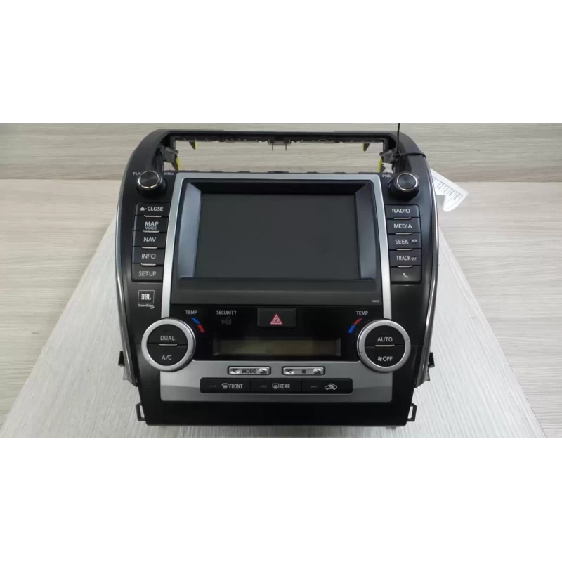 TOYOTA CAMRY STEREO/HEAD UNIT 7in SAT NAV HEAD UNIT (P/N ON FACE 18039), ASV50/A