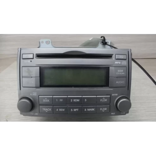 HYUNDAI ILOAD/IMAX STEREO/HEAD UNIT RADIO/CD PLAYER, TQ, SILVER FACE, NON BLUETO