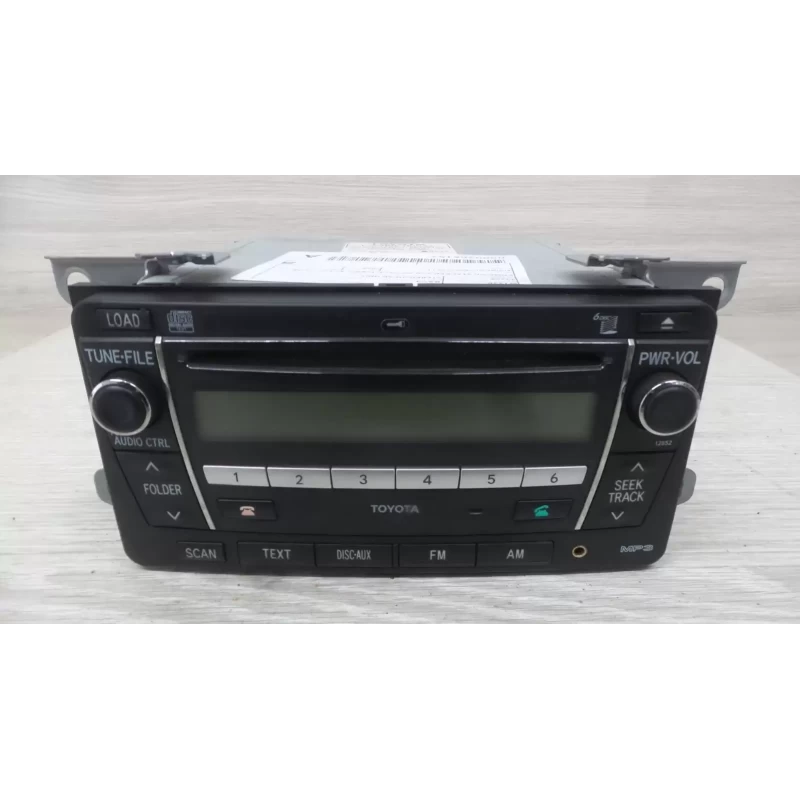 TOYOTA RAV4 STEREO/HEAD UNIT 6 DISC CD STACKER (P/N ON FACE 12852), ACA33, 11/05