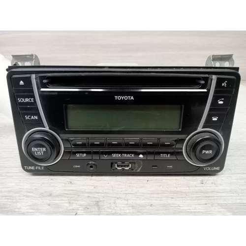 TOYOTA HIACE STEREO/HEAD UNIT SINGLE DISC CD PLAYER (P/N ON FACE 22840), TRH/KDH