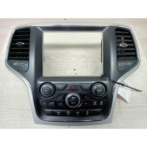 JEEP GRANDCHEROKEE STEREO/HEAD UNIT HEATING/COOLING/STEREO CENTRE CONTROL UNIT O