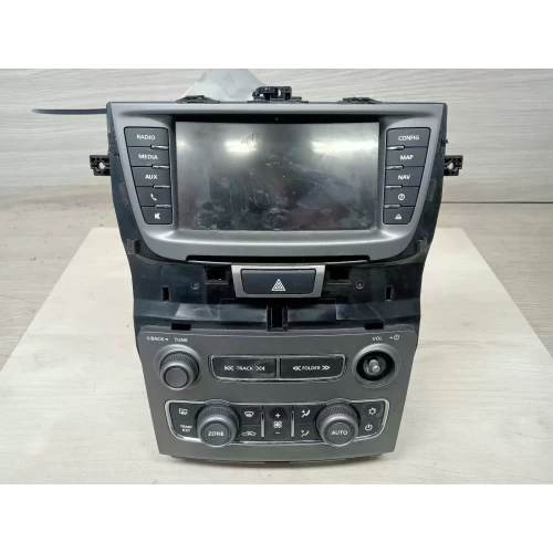 HOLDEN COMMODORE STEREO/HEAD UNIT HEAD UNIT & DISPLAY/CONTROL PANEL ASSY, SI