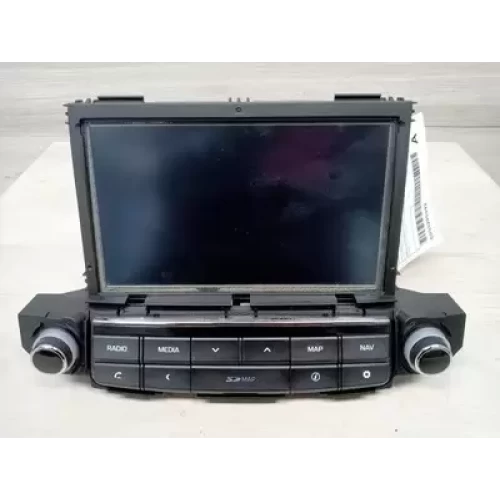HYUNDAI TUCSON STEREO/HEAD UNIT 8IN TOUCHSCREEN, W/ SAT NAV, TL, 06/15-06/18 201