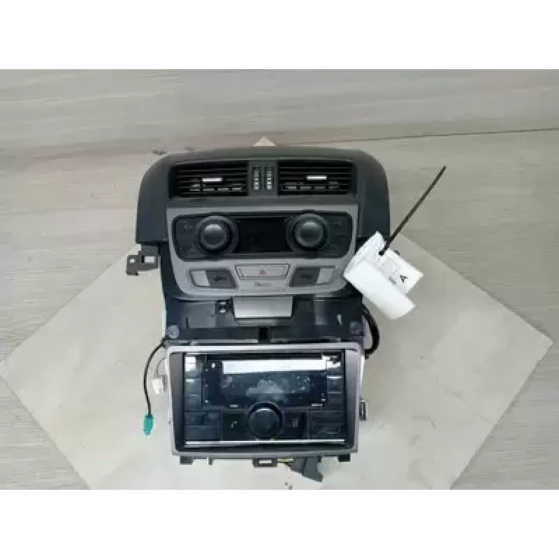 HOLDEN COMMODORE STEREO/HEAD UNIT AFTERMARKET, VE, 08/06-05/13 2010