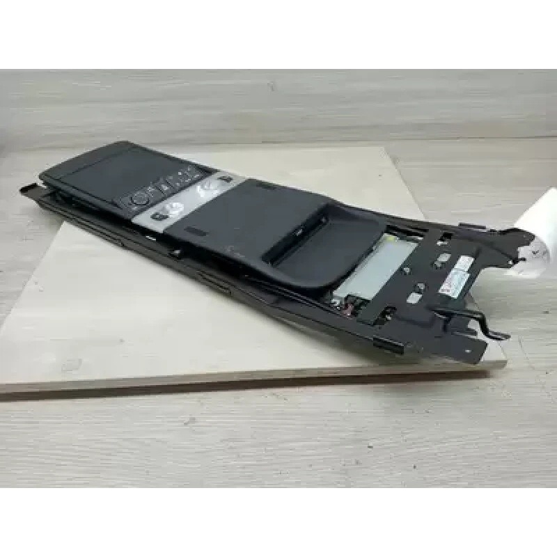 HOLDEN COMMODORE STEREO/HEAD UNIT ROOF MOUNT DVD PLAYER, SV6/CALAIS, VE, 08/06-0