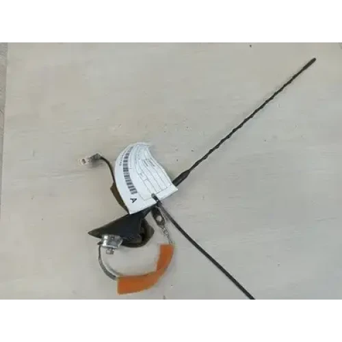 HOLDEN COMMODORE ANTENNA VE, 08/06-05/13 2011
