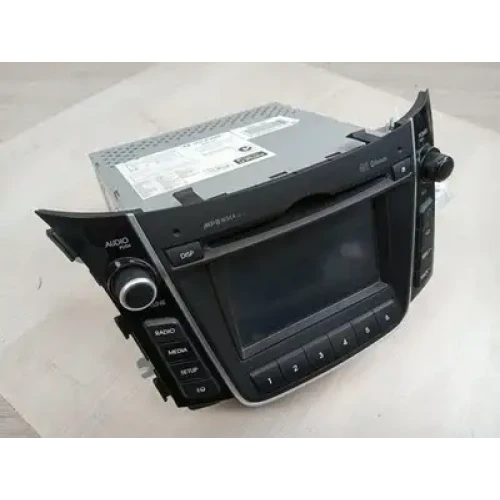 HYUNDAI I30 STEREO/HEAD UNIT 5 IN TOUCHSCREEN (GD-01), NON SAT NAV, W/ PHONE CON