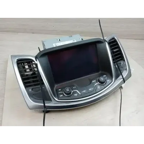 HOLDEN COMMODORE STEREO/HEAD UNIT DASH RADIO CONTROL PANEL/CONTROL UNIT ONLY, NO HOLDEN COMMODORE STEREO/HEAD UNIT DASH RADIO CONTROL PANEL/CONTROL UNIT ONLY, NO