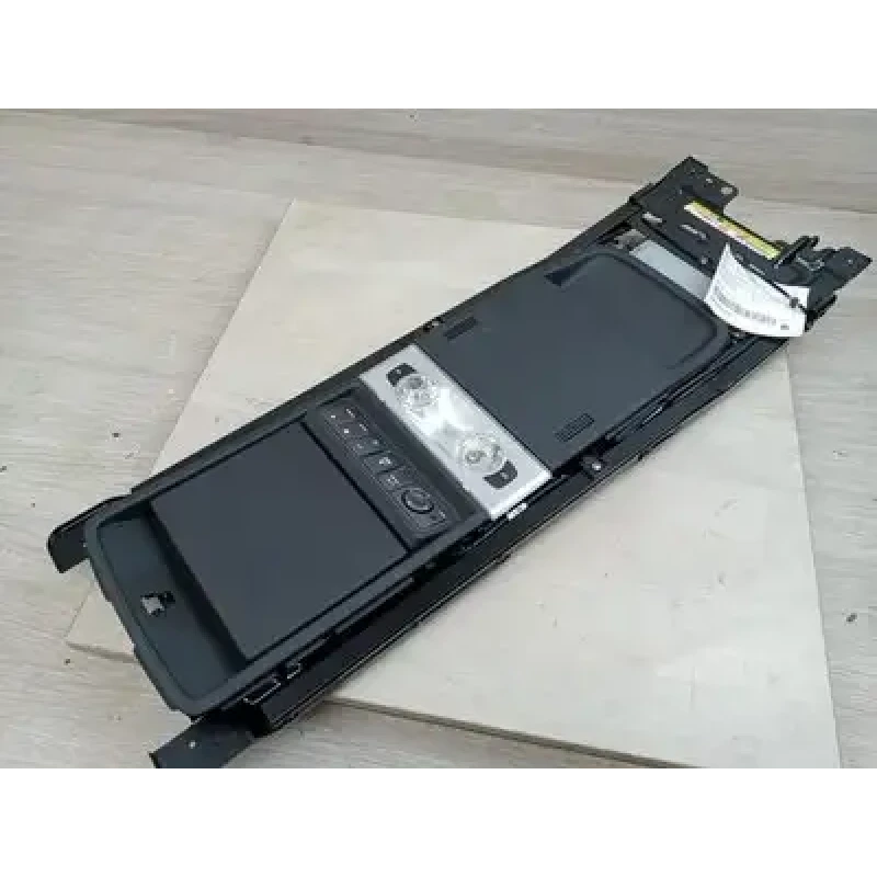 HOLDEN COMMODORE STEREO/HEAD UNIT ROOF MOUNT DVD PLAYER, SV6/CALAIS, VE, 08/06-0