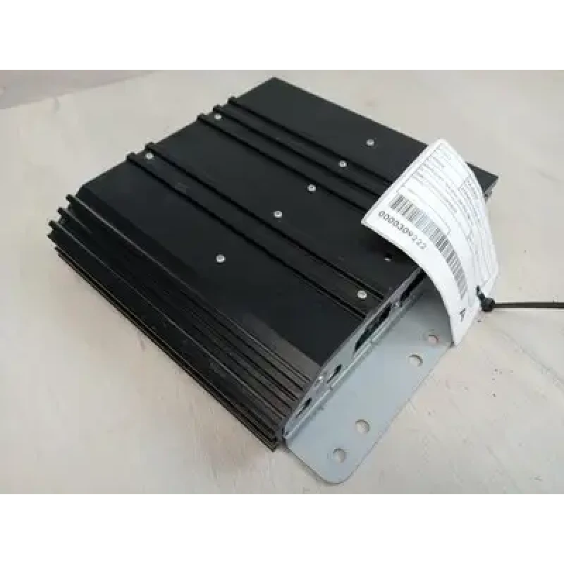 MITSUBISHI PAJERO STEREO/HEAD UNIT AMPLIFIER, NS-NW, 08/06-08/14 2011 MITSUBISHI PAJERO STEREO/HEAD UNIT AMPLIFIER, NS-NW, 08/06-08/14 2011