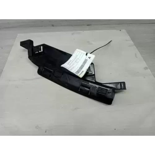 HOLDEN COMMODORE FRONT BAR BRKT/REINFORCEMENT BUMPER BRACKET (RH SIDE), VF, 08/0