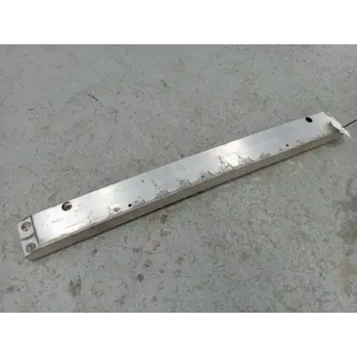 HOLDEN COMMODORE FRONT BAR BRKT/REINFORCEMENT MAIN REINFORCEMENT, VE-VF, 08/06-1