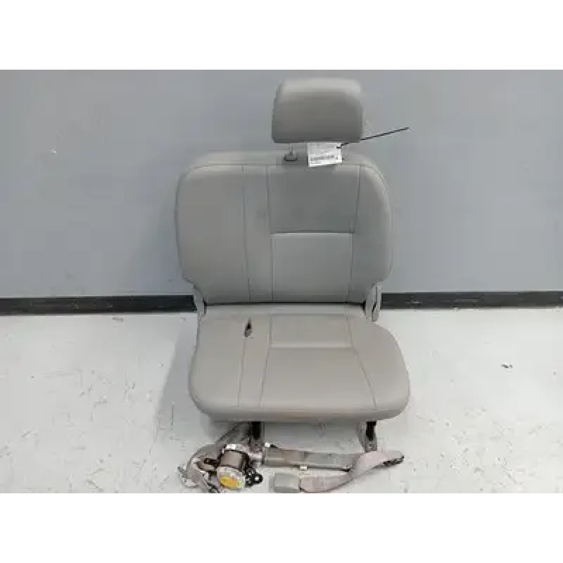 TOYOTA HILUX FRONT SEAT LH FRONT, WORKMATE (3/4 BENCH SEAT TYPE), SINGLE CAB (FI