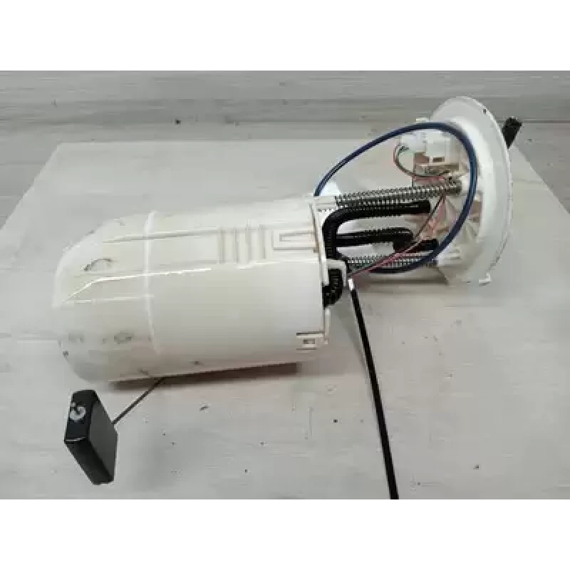 TOYOTA HILUX FUEL PUMP 06/15- 2018