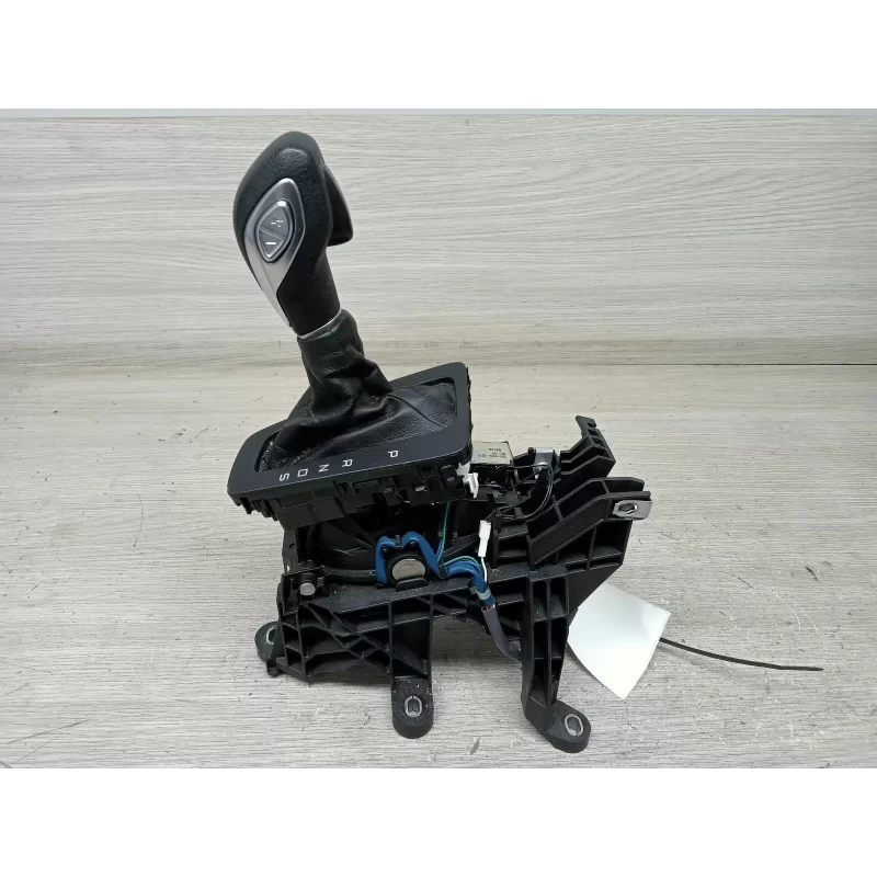 FORD FOCUS GEAR STICK/SHIFTER AUTO SHIFTER, LZ, 07/15-11/18 2015