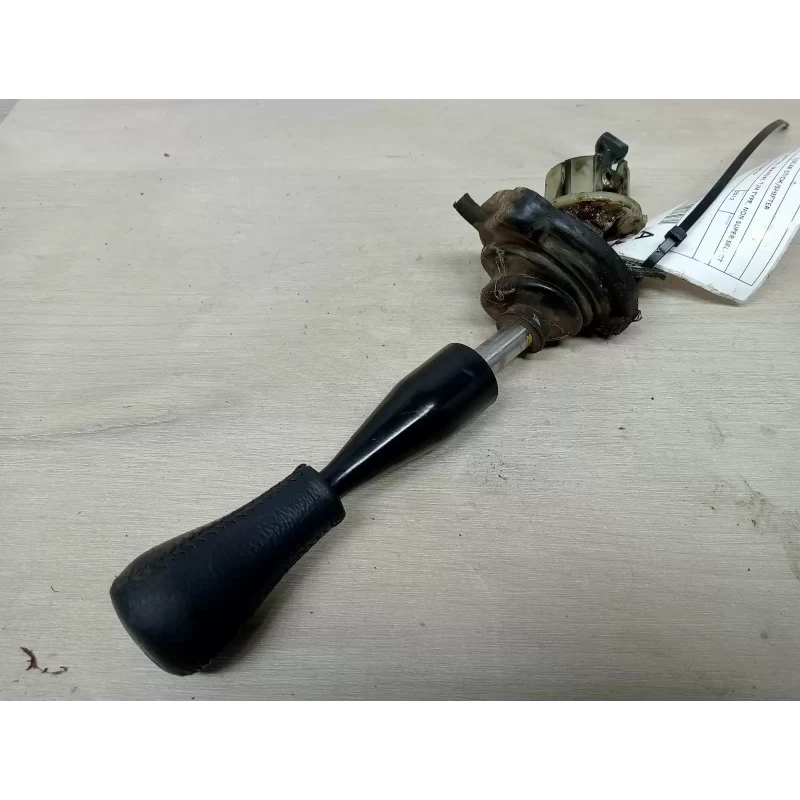 MITSUBISHI TRITON GEAR STICK/SHIFTER TRANSFER SHIFTER, MANUAL T/M TYPE, NON SUPE