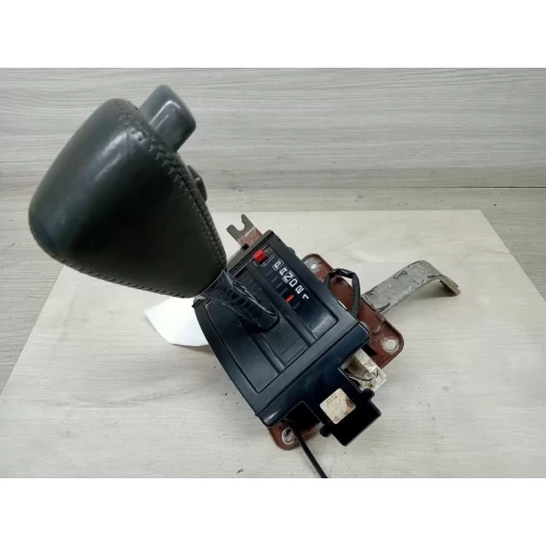 NISSAN PATROL GEAR STICK/SHIFTER Y61/GU, TRANSMISSION SHIFTER, AUTO T/M TYPE, NO