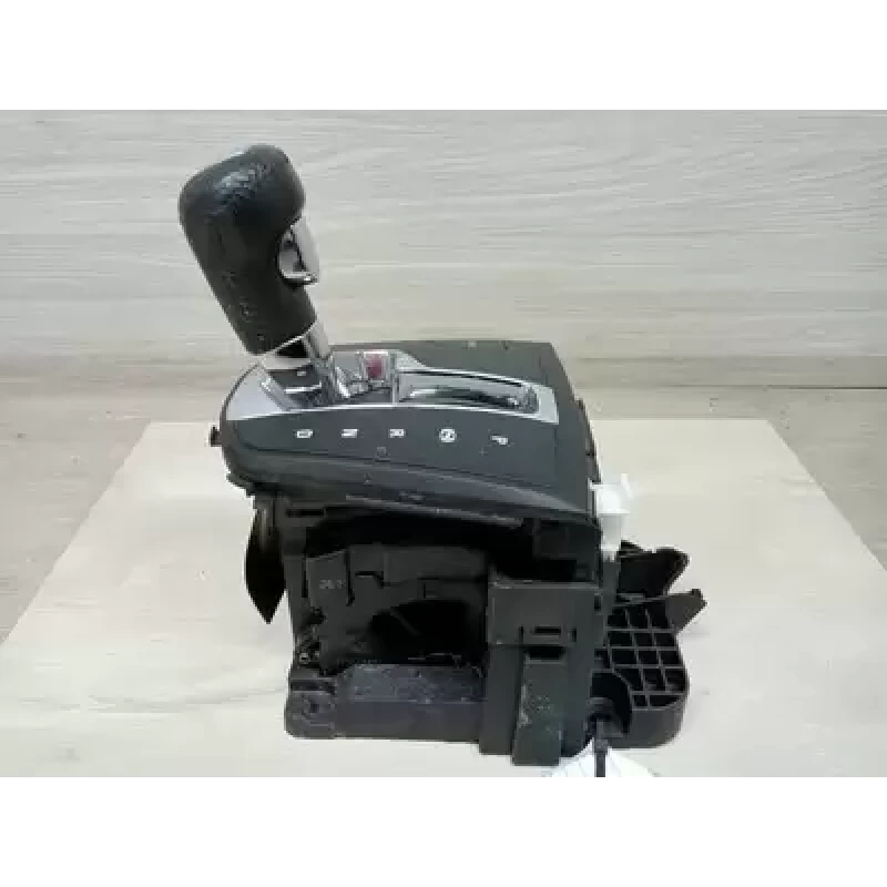 HOLDEN CAPTIVA GEAR STICK/SHIFTER AUTO T/M, CAPTIVA 5 (4TH VIN = D), CG, 01/11-0