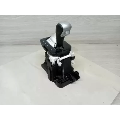 HOLDEN CAPTIVA GEAR STICK/SHIFTER AUTO T/M, CG, 10/15-06/18 2017