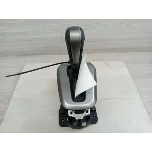 HOLDEN BARINA GEAR STICK/SHIFTER AUTO T/M, TM, 09/11-12/18 2015