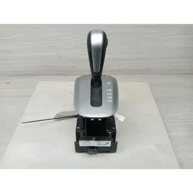 HOLDEN TRAX GEAR STICK/SHIFTER GEAR SHIFTER, AUTO, TJ SERIES, 08/13-09/16 2015
