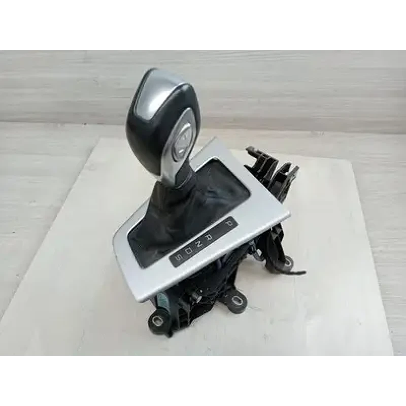 FORD FOCUS GEAR STICK/SHIFTER LW 05/11-08/15 2014 FORD FOCUS GEAR STICK/SHIFTER LW 05/11-08/15 2014
