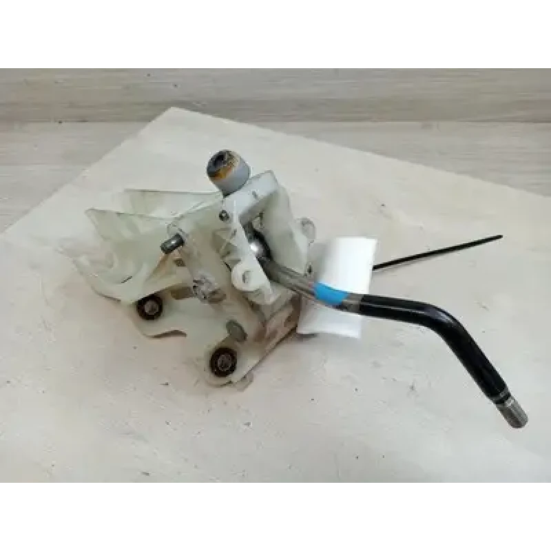 TOYOTA HIACE GEAR STICK/SHIFTER TRH/KDH, MANUAL SHIFTER, 01/05-04/19 2008