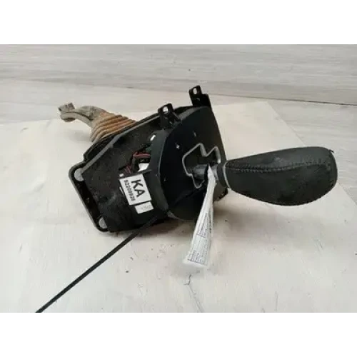 HOLDEN COMMODORE GEAR STICK/SHIFTER VE, AUTO, V6/V8, 5/6 SPEED, 08/06-05/13 2006 HOLDEN COMMODORE GEAR STICK/SHIFTER VE, AUTO, V6/V8, 5/6 SPEED, 08/06-05/13 2006