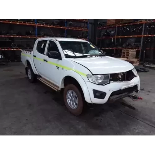 MITSUBISHI TRITON LIFT KIT ML/MN, 07/06-04/15 2012