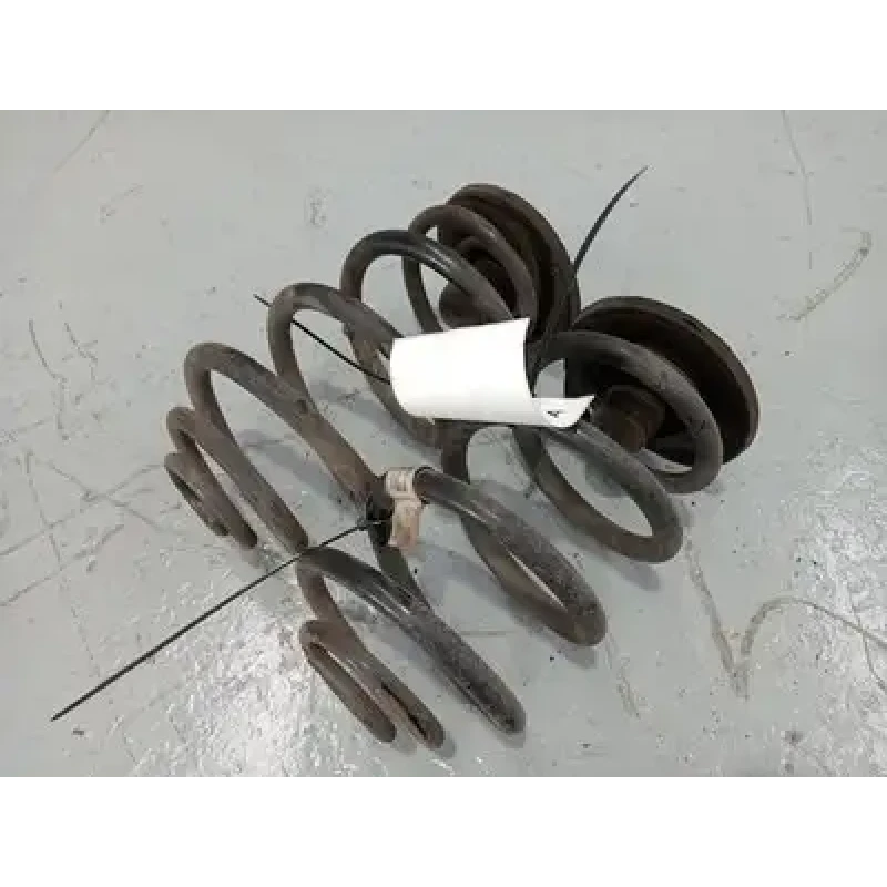 HOLDEN COMMODORE REAR COIL SPRING VT-VX, SEDAN, 09/97-09/02 2002