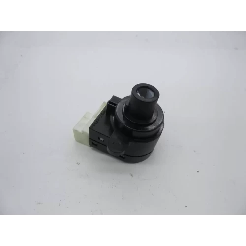 HOLDEN COMMODORE IGNITION W/ KEY IGNITION SWITCH ONLY, VE, 08/06-04/13 2008