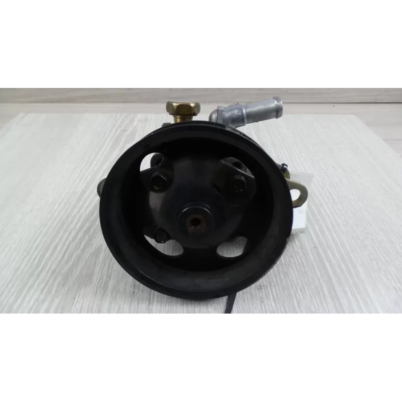 NISSAN XTRAIL STEERING PUMP 2.5, QR25, T30, 10/01-09/07 2004