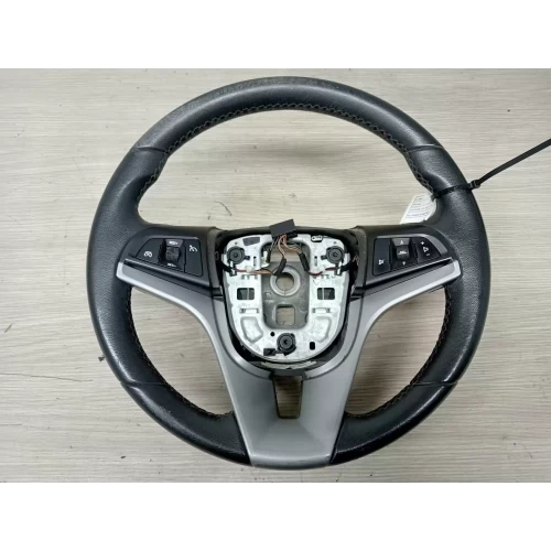 HOLDEN CRUZE STEERING WHEEL LEATHER, JH, 03/11-01/17 2011