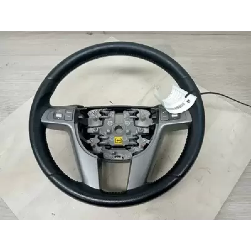 HOLDEN COMMODORE STEERING WHEEL LEATHER, SILVER SPOKE TYPE, VE, 09/09-05/13 2010