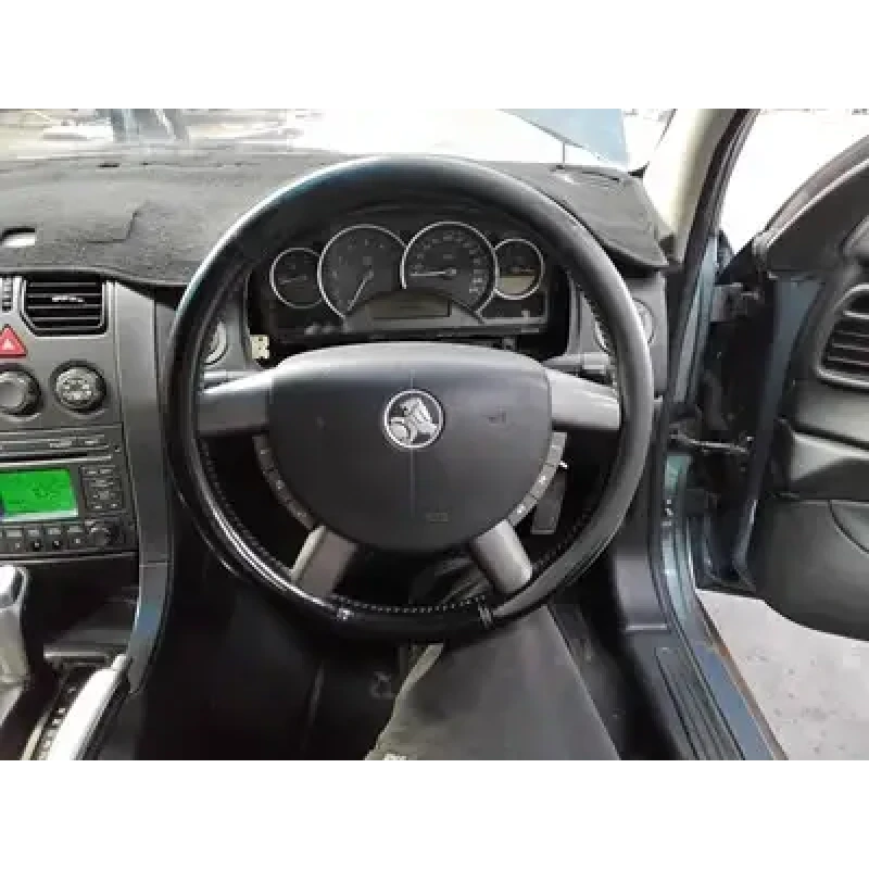 HOLDEN COMMODORE STEERING WHEEL LEATHER, VZ, STANDARD TYPE, NON PADDLE SHIFT, 08