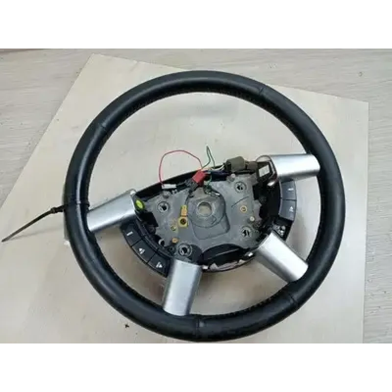 HOLDEN STATESMAN/CAPRICE STEERING WHEEL WK/WL 05/03-08/06 2004
