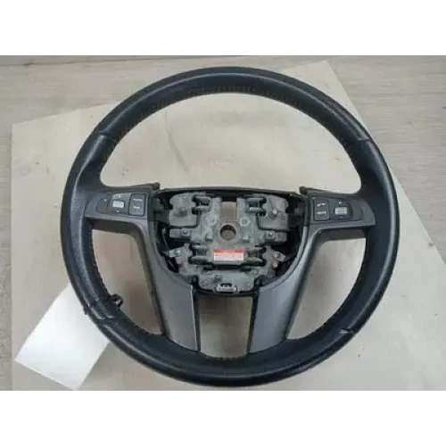 HOLDEN COMMODORE STEERING WHEEL LEATHER, SILVER SPOKE TYPE, VE, 08/06-08/09 2007 HOLDEN COMMODORE STEERING WHEEL LEATHER, SILVER SPOKE TYPE, VE, 08/06-08/09 2007