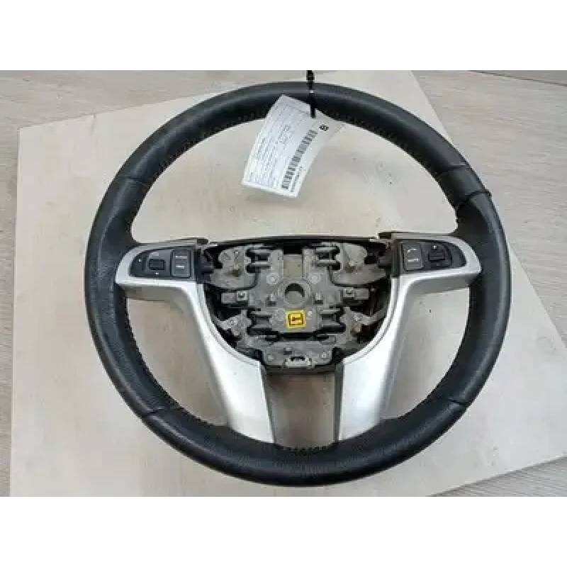 HOLDEN COMMODORE STEERING WHEEL LEATHER, SILVER SPOKE TYPE, VE, 08/06-08/09 2008