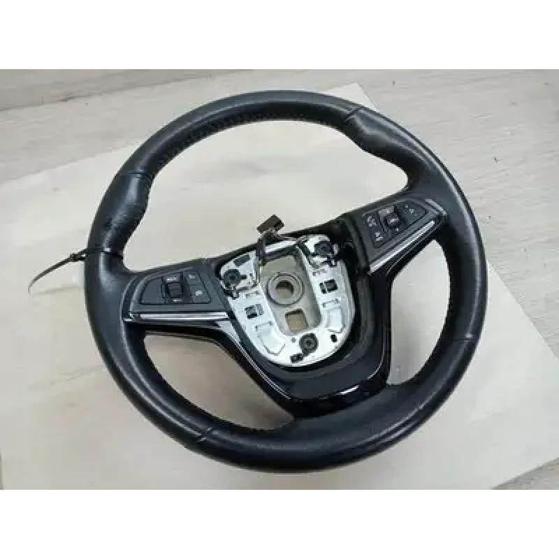 HOLDEN COMMODORE STEERING WHEEL LEATHER, VF, 5/13-12/17 2016