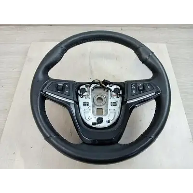 HOLDEN COMMODORE STEERING WHEEL LEATHER, VF, 5/13-12/17 2016