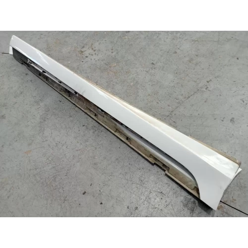 HOLDEN COMMODORE SIDE STEP/SKIRT VE-VF, ASSY (LH AND RH), SEDAN/WAGON, SV6/SS/SS