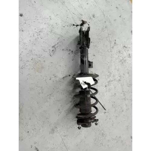 HYUNDAI SANTA FE RIGHT FRONT STRUT DM, 06/12-02/18 2013