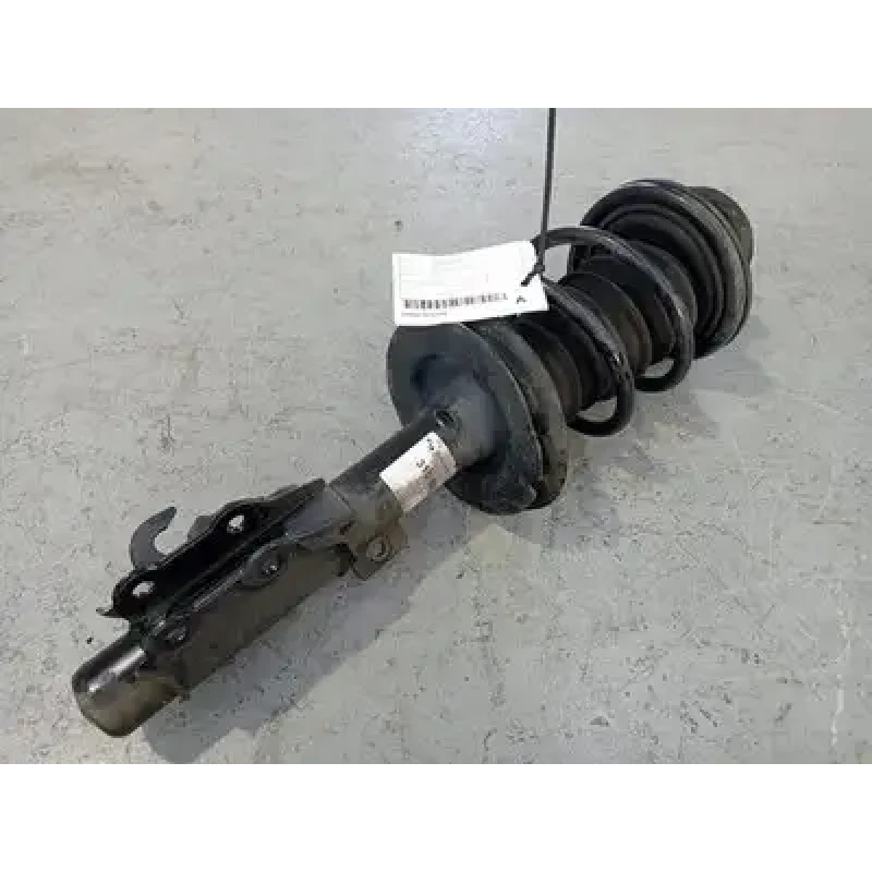 HOLDEN COMMODORE RIGHT FRONT STRUT VF, SS/SV6/SS-V, 05/13-12/17 2014
