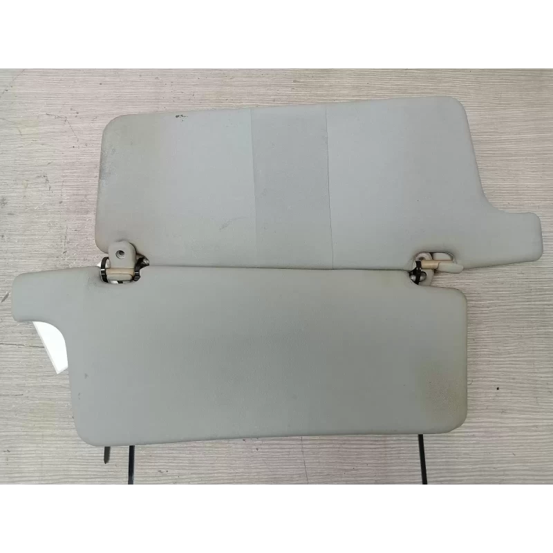MAZDA BRAVO SUN VISOR PAIR, 02/99-10/02 2002